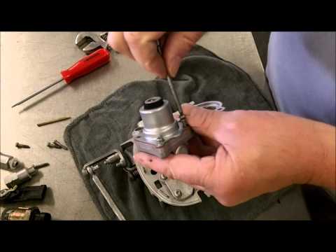 how to rebuild a gm carburetor