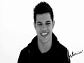 New Pics from Taylor Lautner