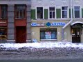 Борьба с сосулями по-петербургски