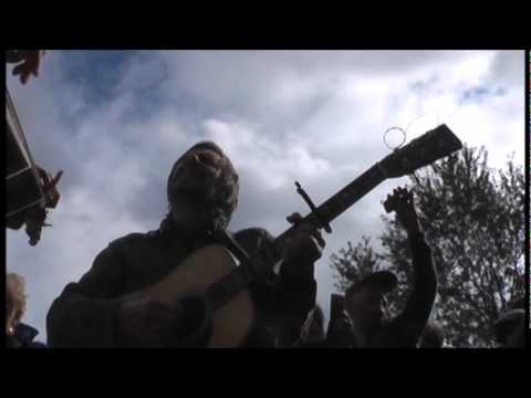 This land was made for you and me, by Sara Lee Guthrie and her husband Johnny Irion @ #OccupyVermont