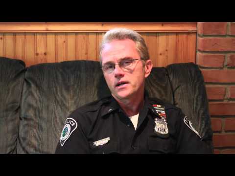 how to become an police officer