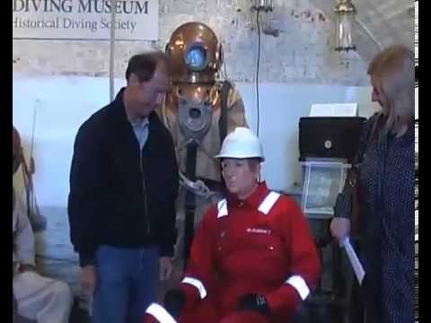 The Diving Museum Gosport's new exhibit surprises visitors - clip 1 mannequin-man performming as a Museum Dummy: for The Diving Museum on 25/05/2015