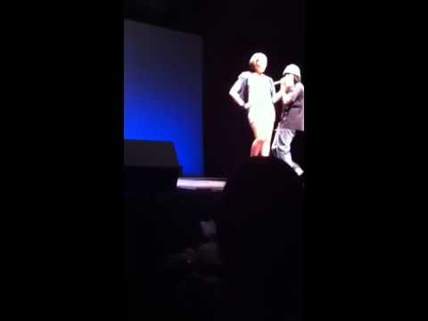 0 The Fashion Show