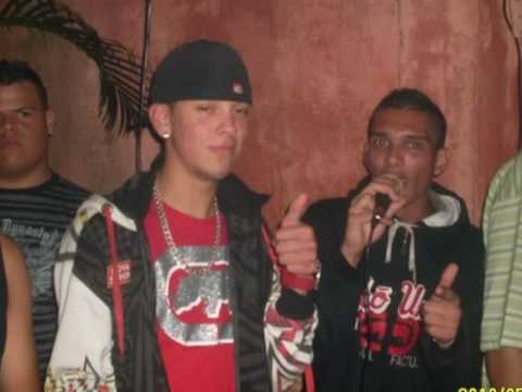 Montagem - Kika demais x Desce esfrega bundinha (Dj NiO & Mc 2P)