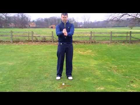 Matt Rumble Golf Tuition Pitching Basic fundamentals.wmv