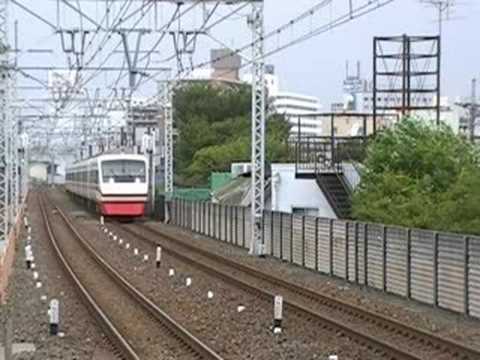 東武　200系