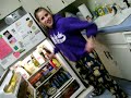 kelah singing about food