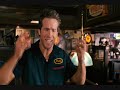 Ryan Reynolds and Anna Faris in Waiting