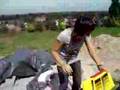 soniol bije gucia. ;o