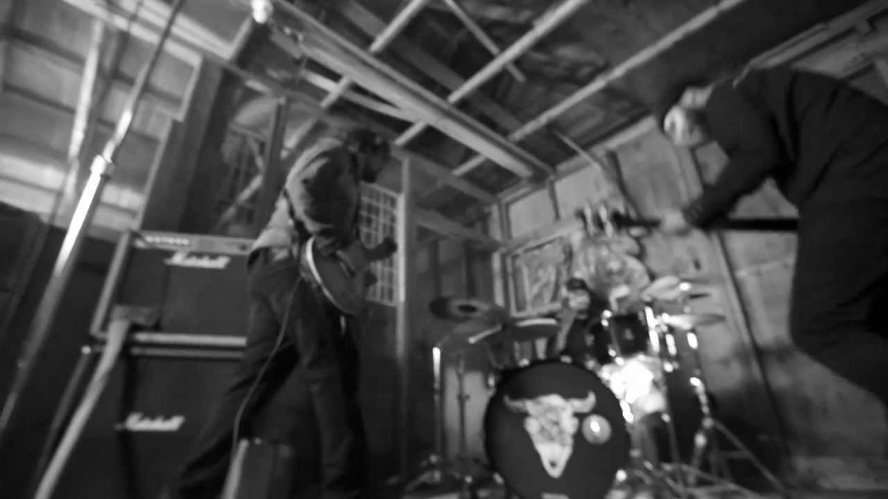 We Hunt Buffalo – The Search