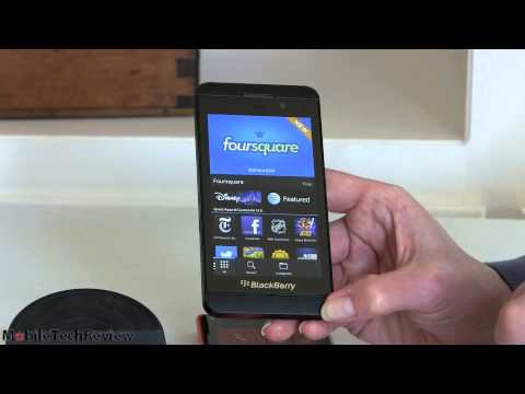 BlackBerry Z10 vs Nokia Lumia 920 Comparison Smackdown