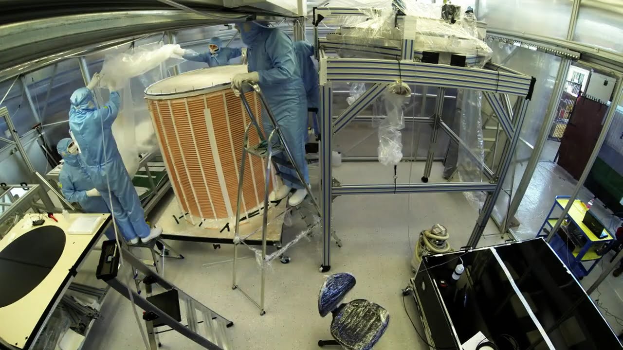 Top Electrodes Finalized, Bottom PMT Array begins