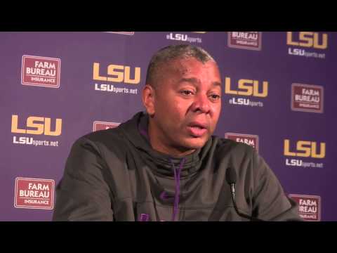 Video: Johnny Jones Previews Upcoming Ole Miss Game