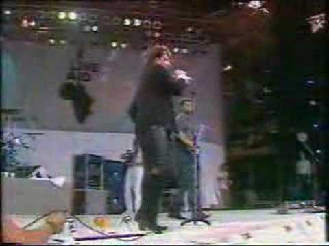 U2 BAD Live Aid 1985 | Espaço de inocencio