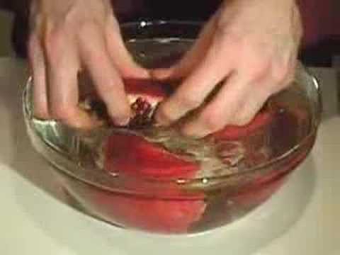 how to open pomegranate