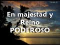 Sentado en su trono