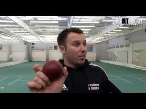 how to bowl a off spin