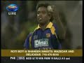 Shahid Afridi scores 32 runs off an over