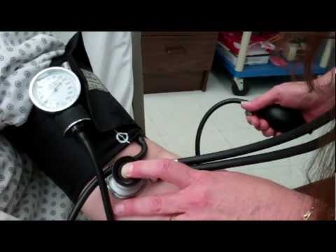 how to obtain blood pressure