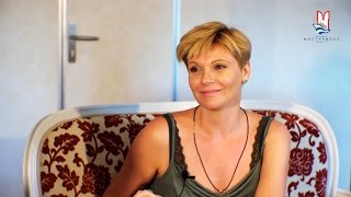 Анна Ардова