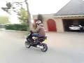Anne en dr zieke stunts op mijn rox:P Anne en dr zieke stunts op mijn rox:P