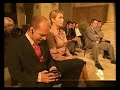 Faut-il écouter son walkman à la messe pour passer le temps