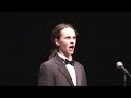 Noel-sings-The-Vagab