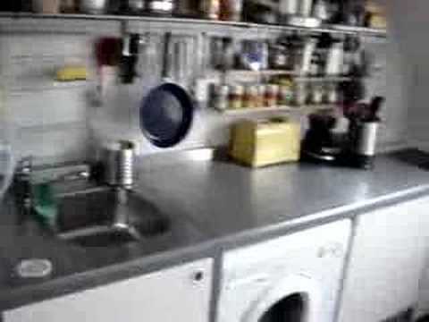 Sechzigstraße Flat screen 1