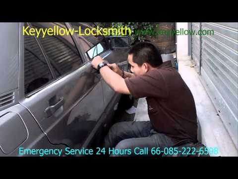 how to open a door car