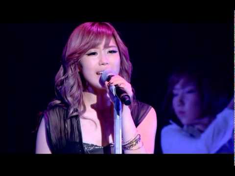 120308 - From their DVD. Secret Hyosung Sunhwa Song Jieun Zinger 시크릿 전효성 한선화 송지은 징거. Thanks to Copx and TempSubber for this. Sorry not HD though. Better than nothing....