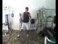 Cachorrão dançando na academia Cachorrão dançando na academia