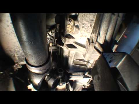 NEW  Land Rover Defender 90  2.4 TDCI Puma Oil and Filter Service