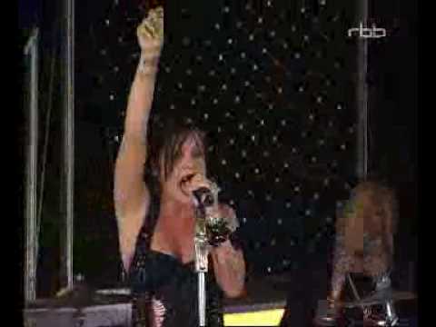 Pink - Last To Know  Just Like A Pill (live @ Olympic Stadium Berlin)