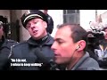 Click here to watch this video Com gravar una revolució