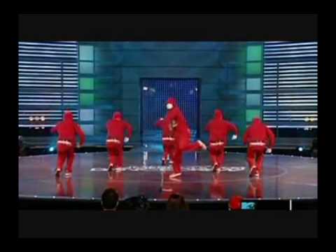 FroznDemon - another jabbawockeez performance do to my obsession to them.. not really obsession but the jabba lovers out there knows what im talking about.