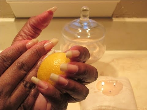 how to clean nails with lemon