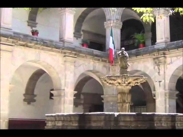 University Pontificia de México vidéo #1