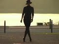 extreme high heels show *outdoor-catwalk