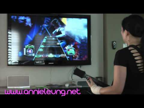 Guitar Hero 3 - Guinness World Records' Gamer's Edition 2011 Highest Score for a single track on Guitar Hero III (female) 789349 points, no hyperspeed. This video was revie...