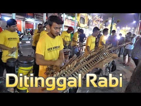 DITINGGAL RABI - Versi NEW BANESA Angklung Malioboro (Pengamen Jogja) NDX AKA Via Vallen SERA DITINGGAL RABI - Versi NEW BANESA Angklung Malioboro (Pengamen Jogja) NDX AKA Via Vallen SERA
