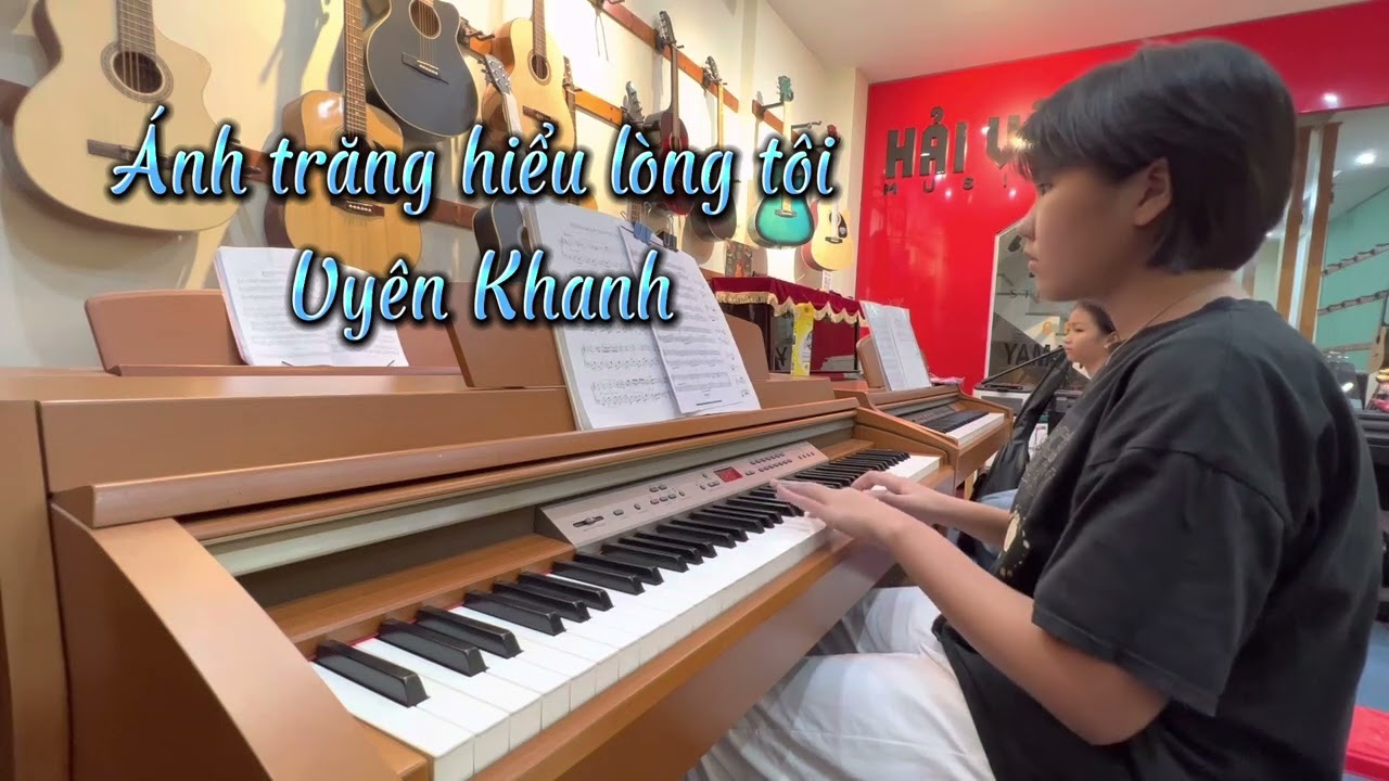 Ánh Trăng hiểu lòng tôi