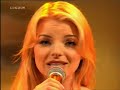 Yvonne Catterfeld singt 'Für Dich' live bei Top of the Pops, gesendet in November 2003.Yvonne Catterfeld performing 'Für Dich' live at Top of the Pops Germany, broadcast in November 2003.
