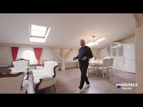 Video Prostorný podkrovní byt v centru Karlových Varů