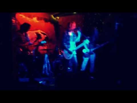 vinal - Vinal Riot playing Disease at Pony.