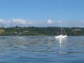 Waken mit Segelboot Waken mit Segelboot