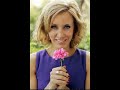 a felicity huffman picture slideshow. the song is a girl like me by rihanna.