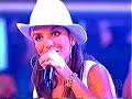 Claudinha e Ivete cantando Bola de Sab�o no Esta��o Globo