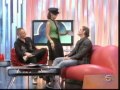 se le cae el calzon en plena entrevista