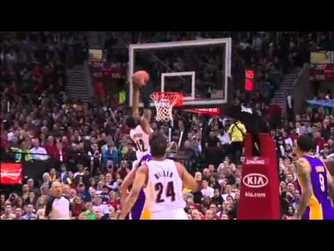 Miller to Aldridge back-to-back alley-oop dunks on Lakers