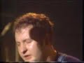 another vid from the camden palace, london show in 1985. 'eight miles high'.
